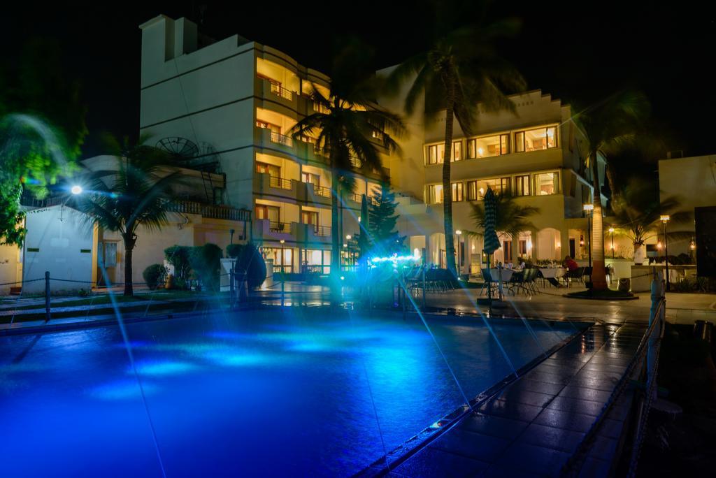 Quality Inn Palms Gāndhīdhām Exteriér fotografie